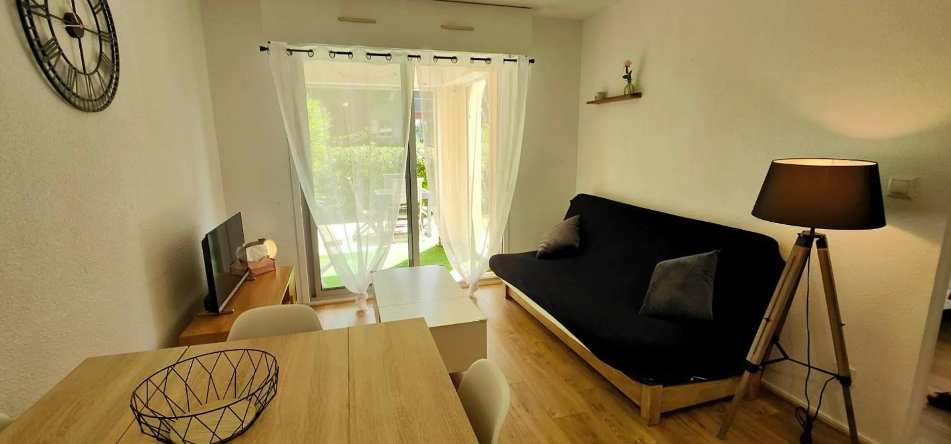 Beautiful Apartment Near The Roman Theatre Frejus 0*,