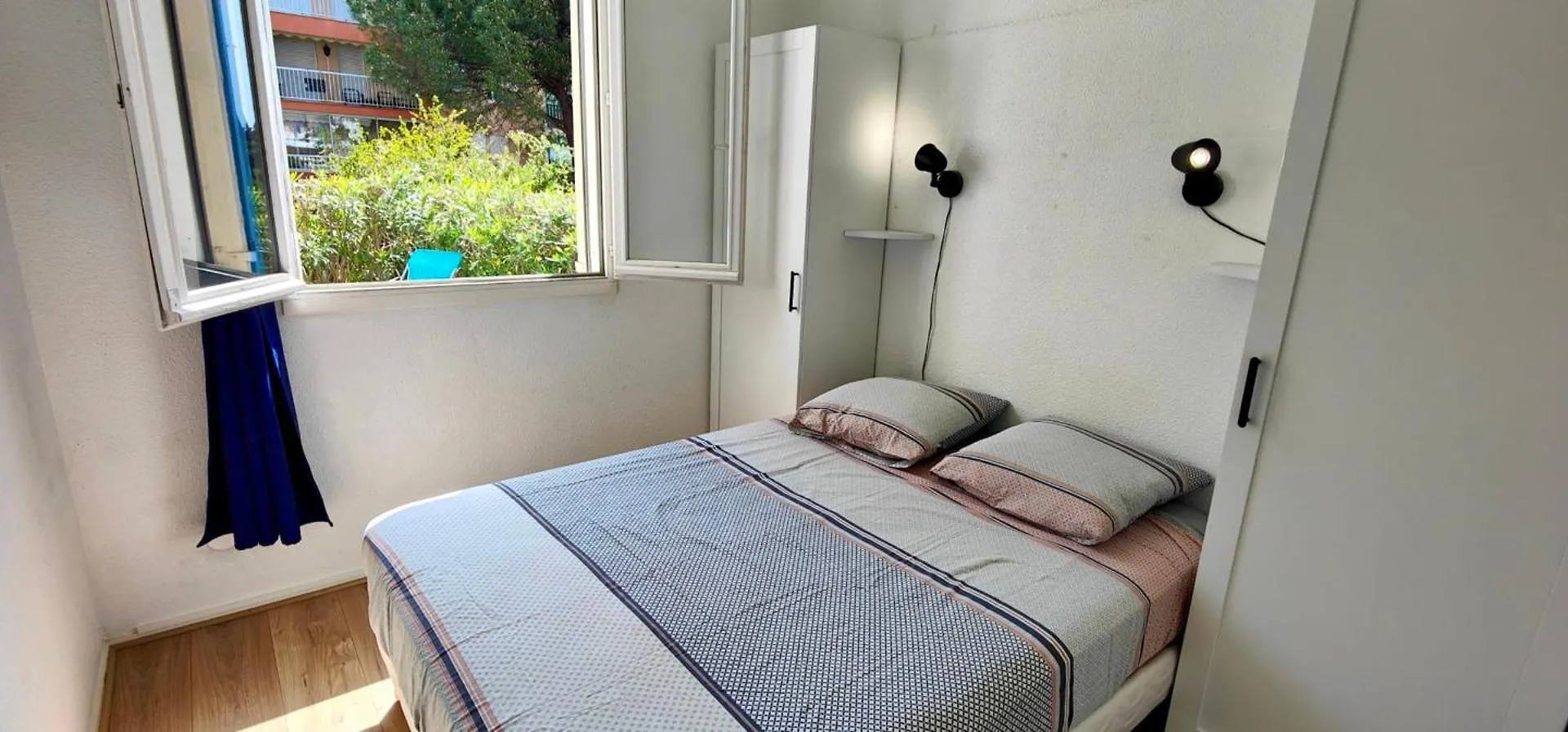 Beautiful Apartment Near The Roman Theatre Frejus